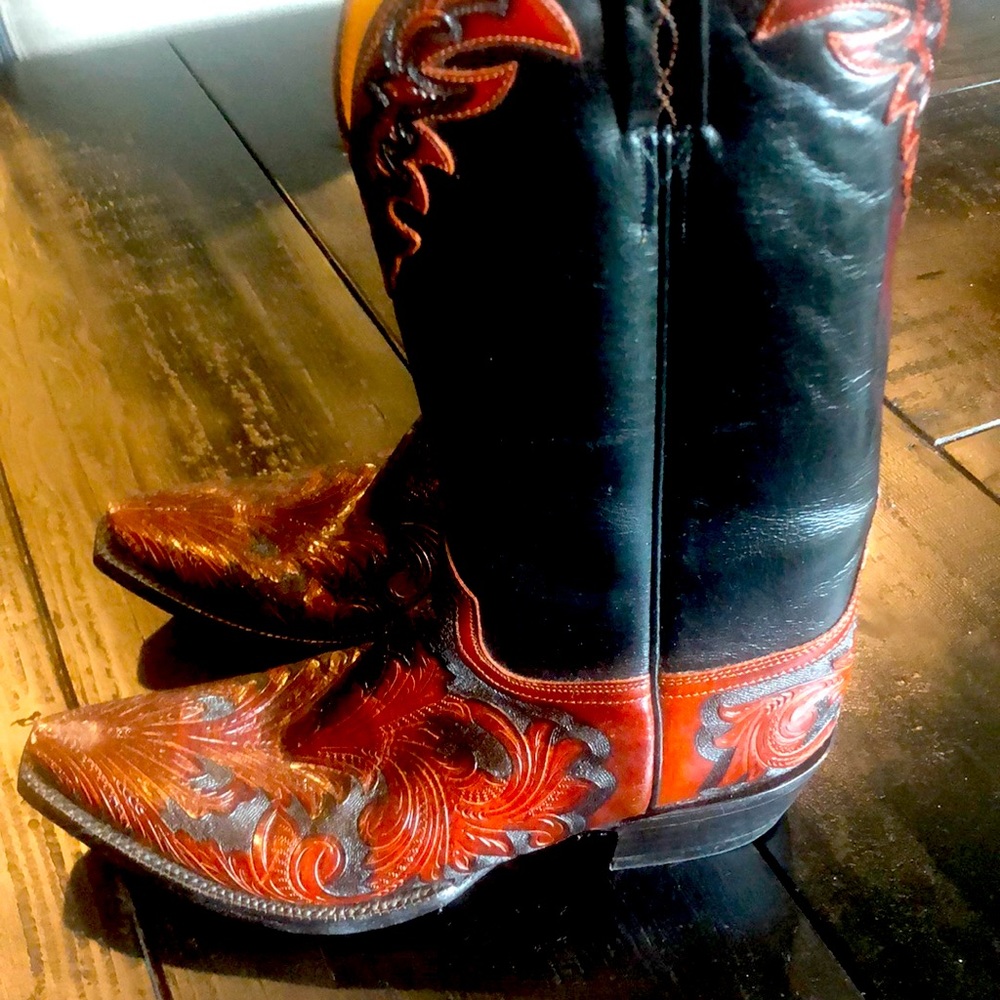 Lucchese hand made cowboy boots worn less than 5 times